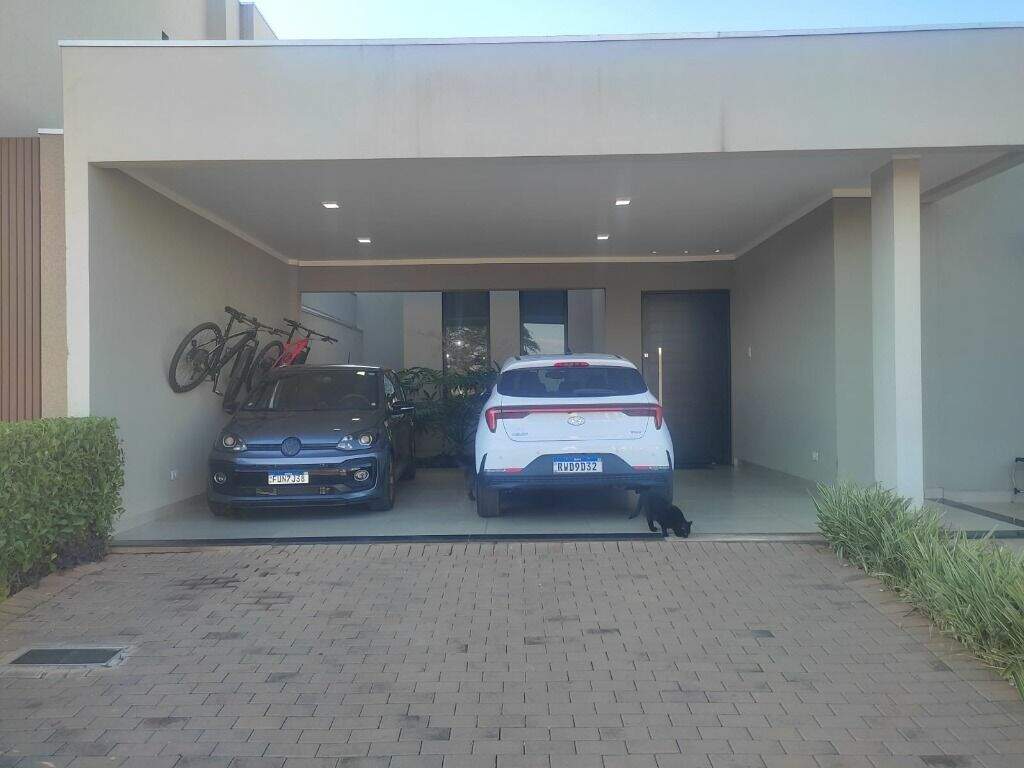 Casa à venda no Portal das Águas: 