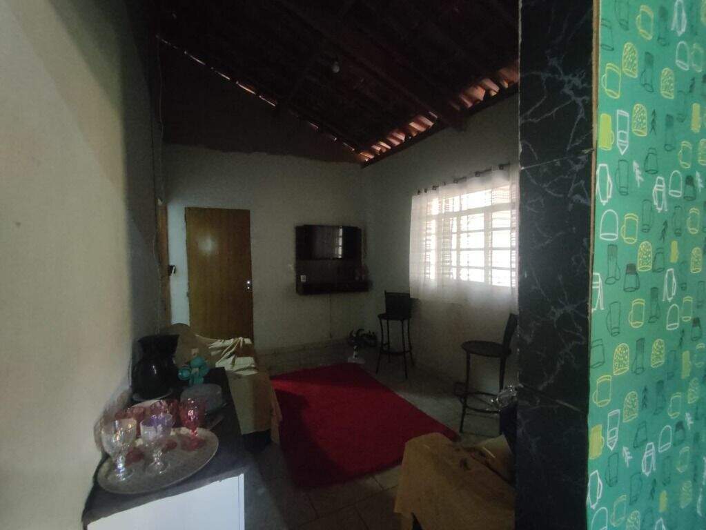 Casa à venda no Jardim Santa Júlia: 