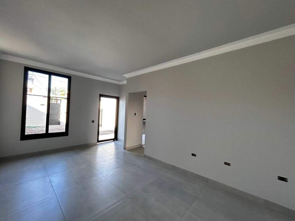 Casa à venda no Ipê: 
