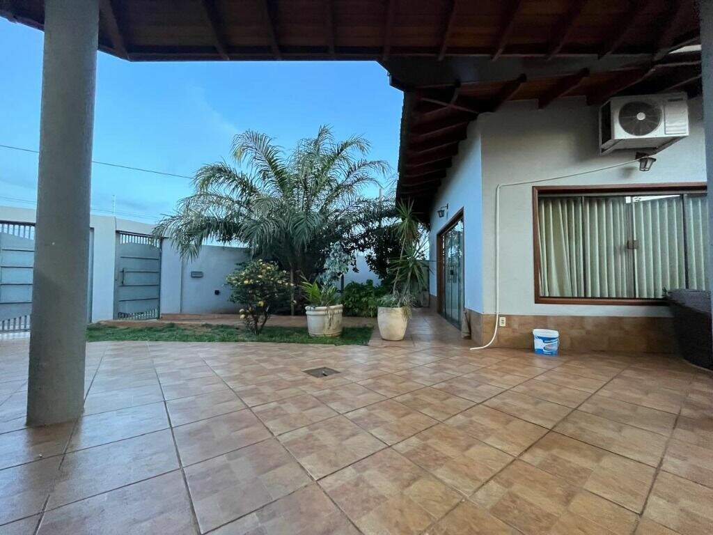 Casa à venda no Ipê: 