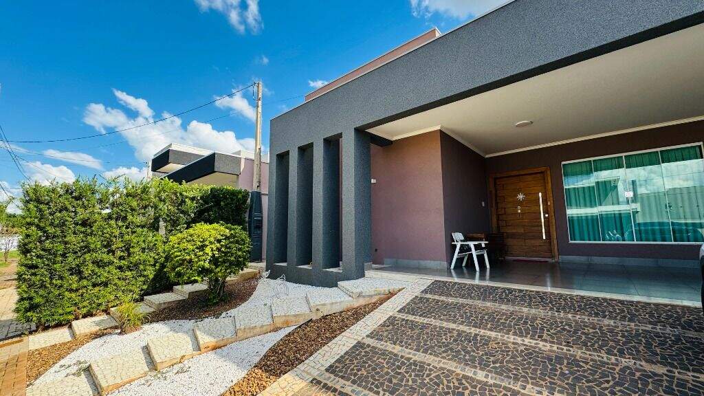 Casa para aluguel no Centro: 