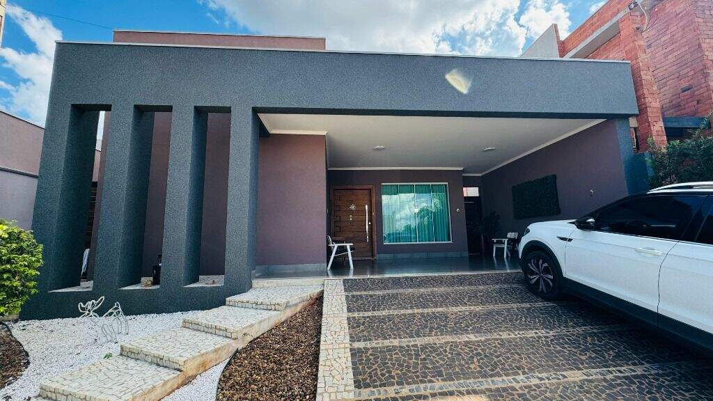 Casa para aluguel no Centro: 