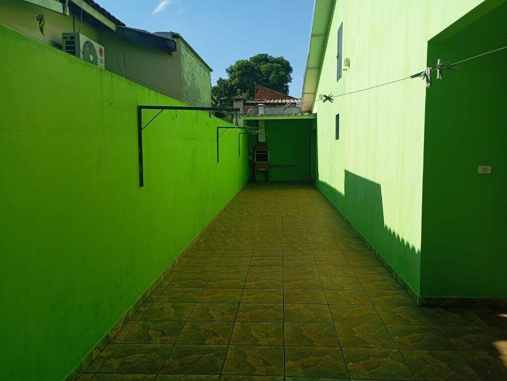 Casa à venda no Bairro Santos Dumont: 