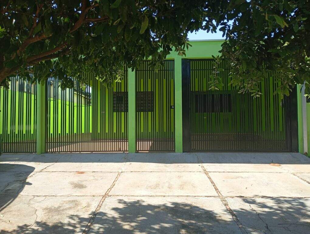Casa à venda no Bairro Santos Dumont: 