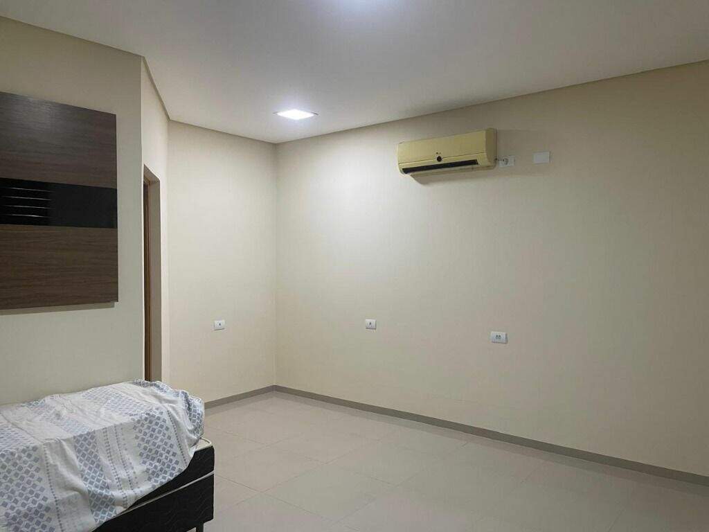 Casa à venda no Jardim Paranapunga: 