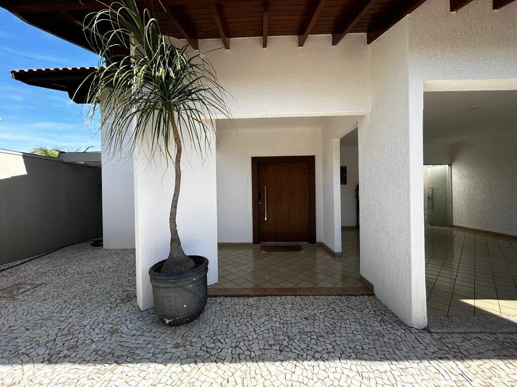 Casa à venda no Santos Dumont: 