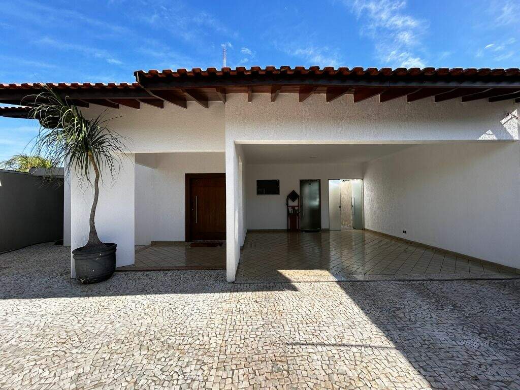 Casa à venda no Santos Dumont: 