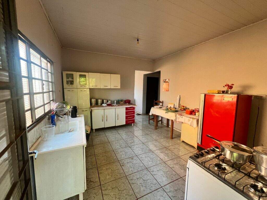 Casa à venda no Jardim Das Violetas: 