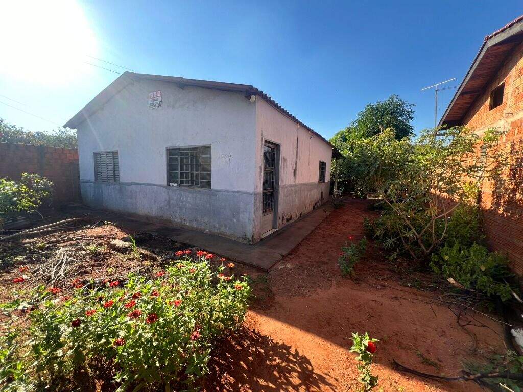 Casa à venda no Jardim Das Violetas: 