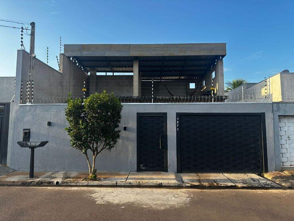 Casa à venda no Jardim Paranapunga: 