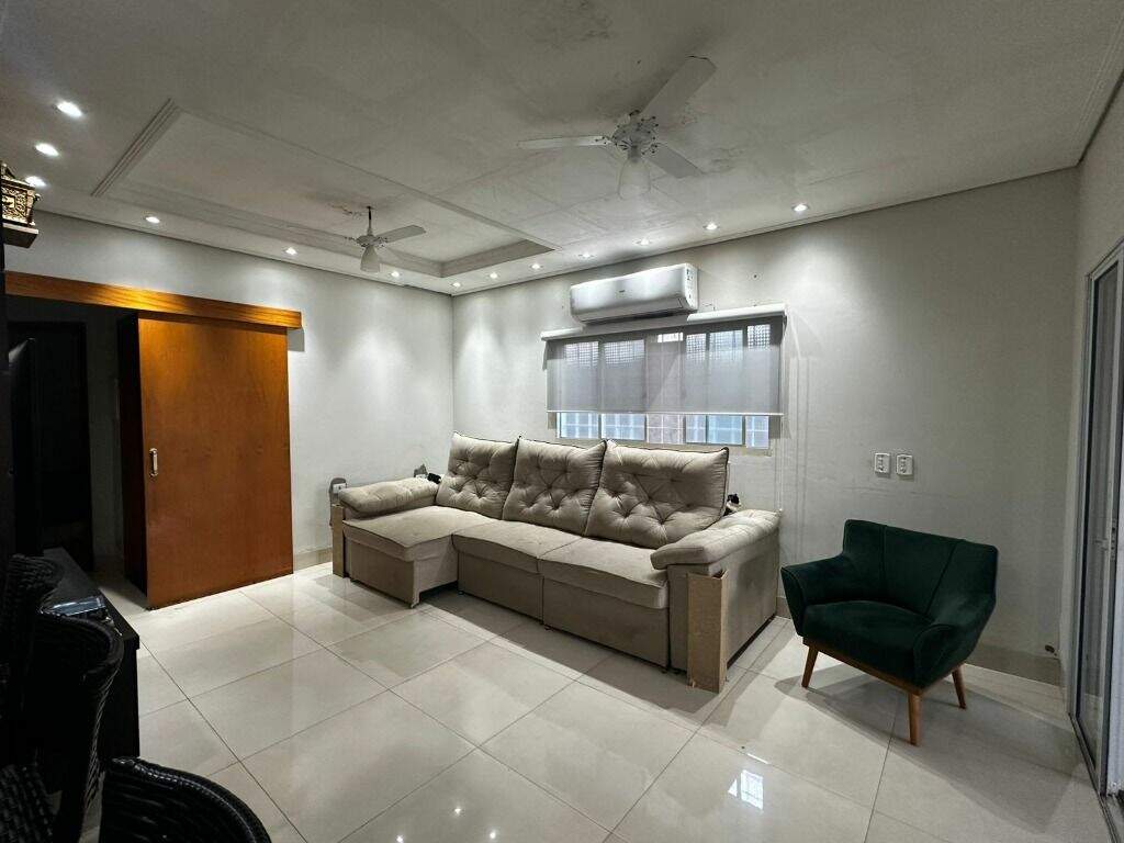 Casa à venda no Jardim Paranapunga: 