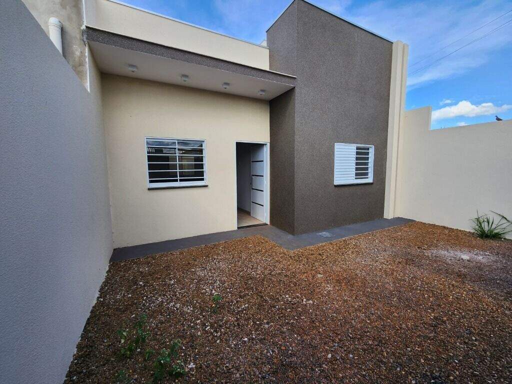 Casa à venda no Ipê: 