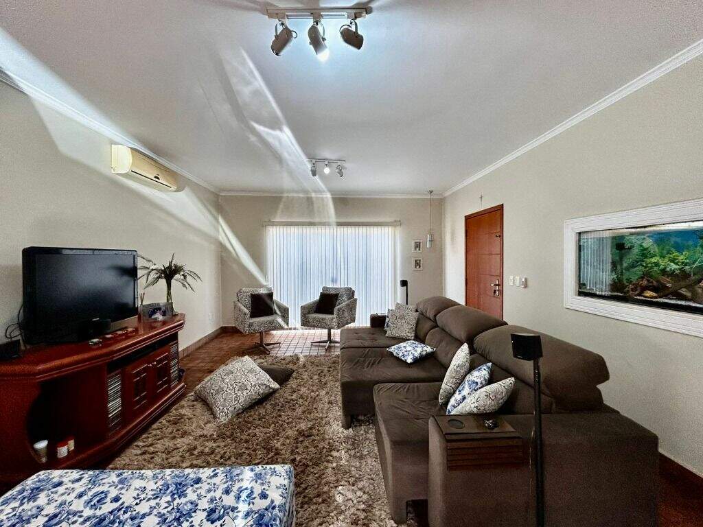Casa à venda no Jardim das Paineiras: 