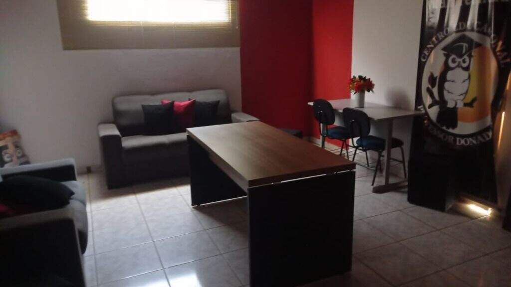Casa para aluguel no Jardim Roriz: 
