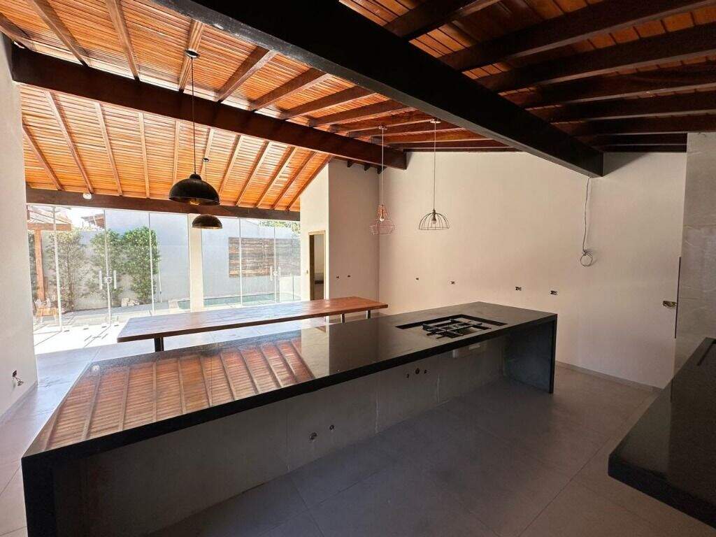 Casa à venda no Jardim das Américas: 