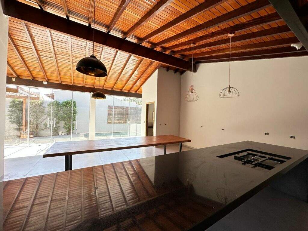 Casa à venda no Jardim das Américas: 