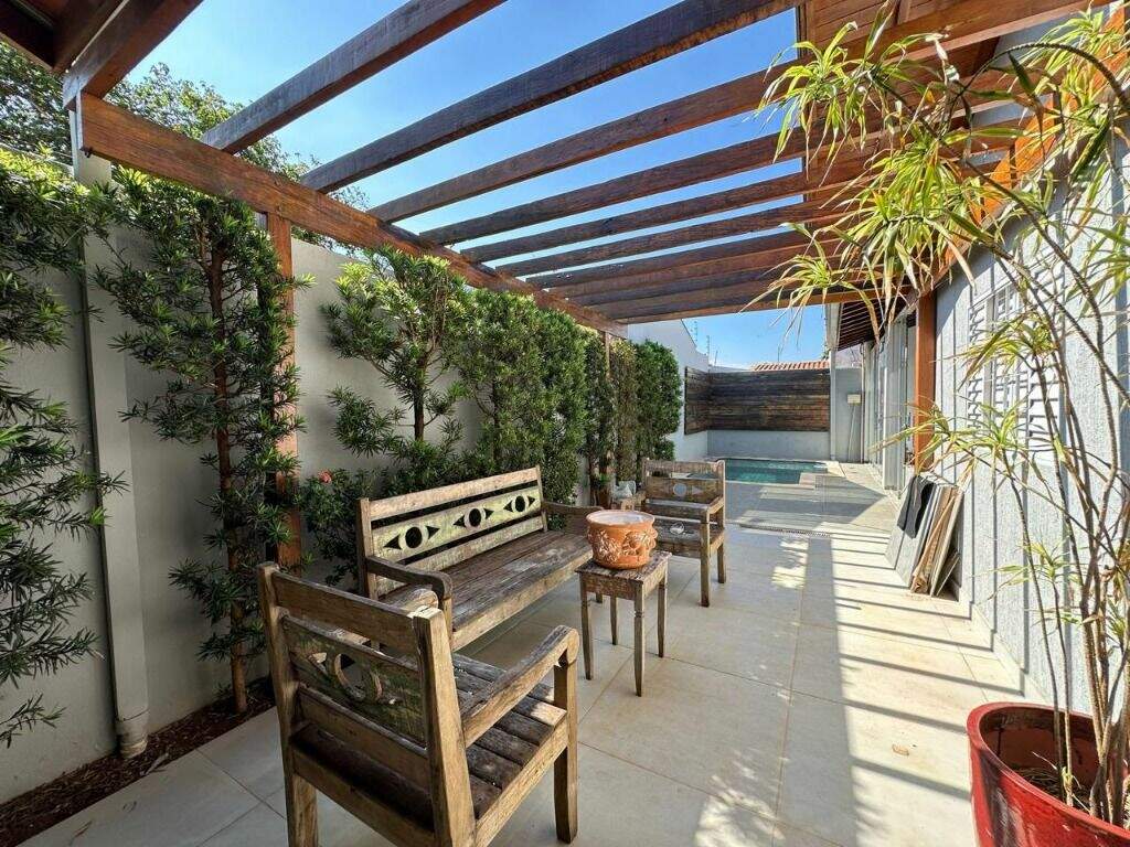 Casa à venda no Jardim das Américas: 