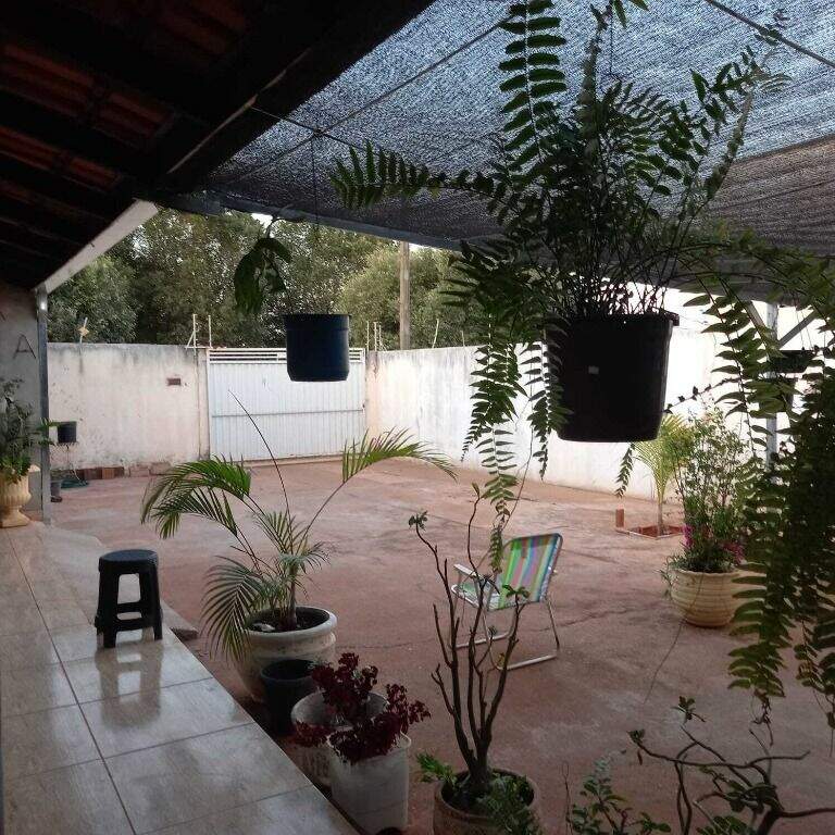Casa à venda no Jardim Das Violetas: 