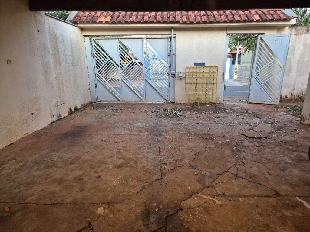 Casa à venda no Jardim Cangalha: 