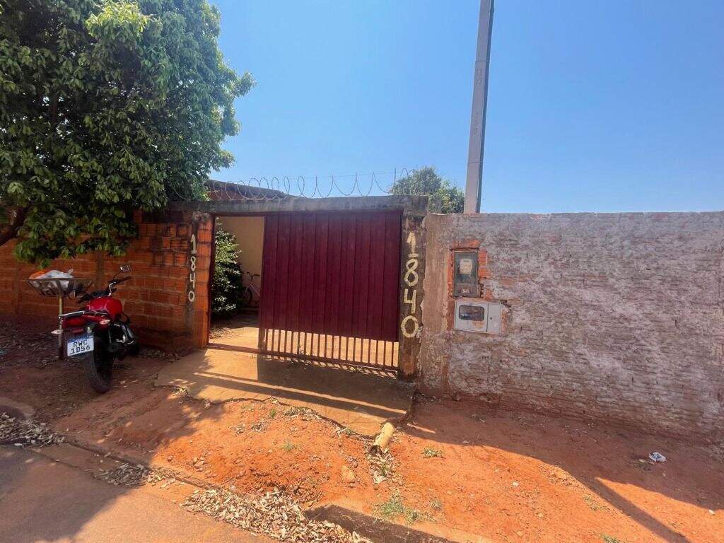 Casa à venda no Jardim Das Violetas: 