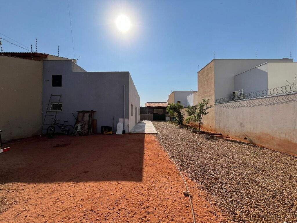 Casa para aluguel no Ipê: 