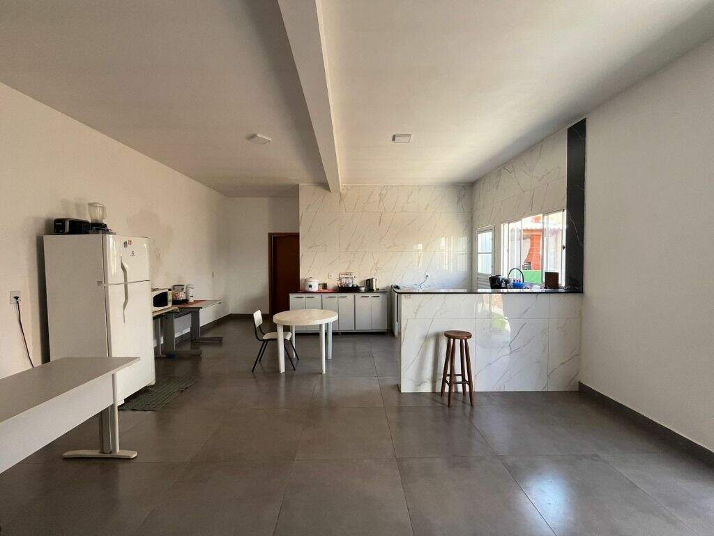 Casa para aluguel no Ipê: 