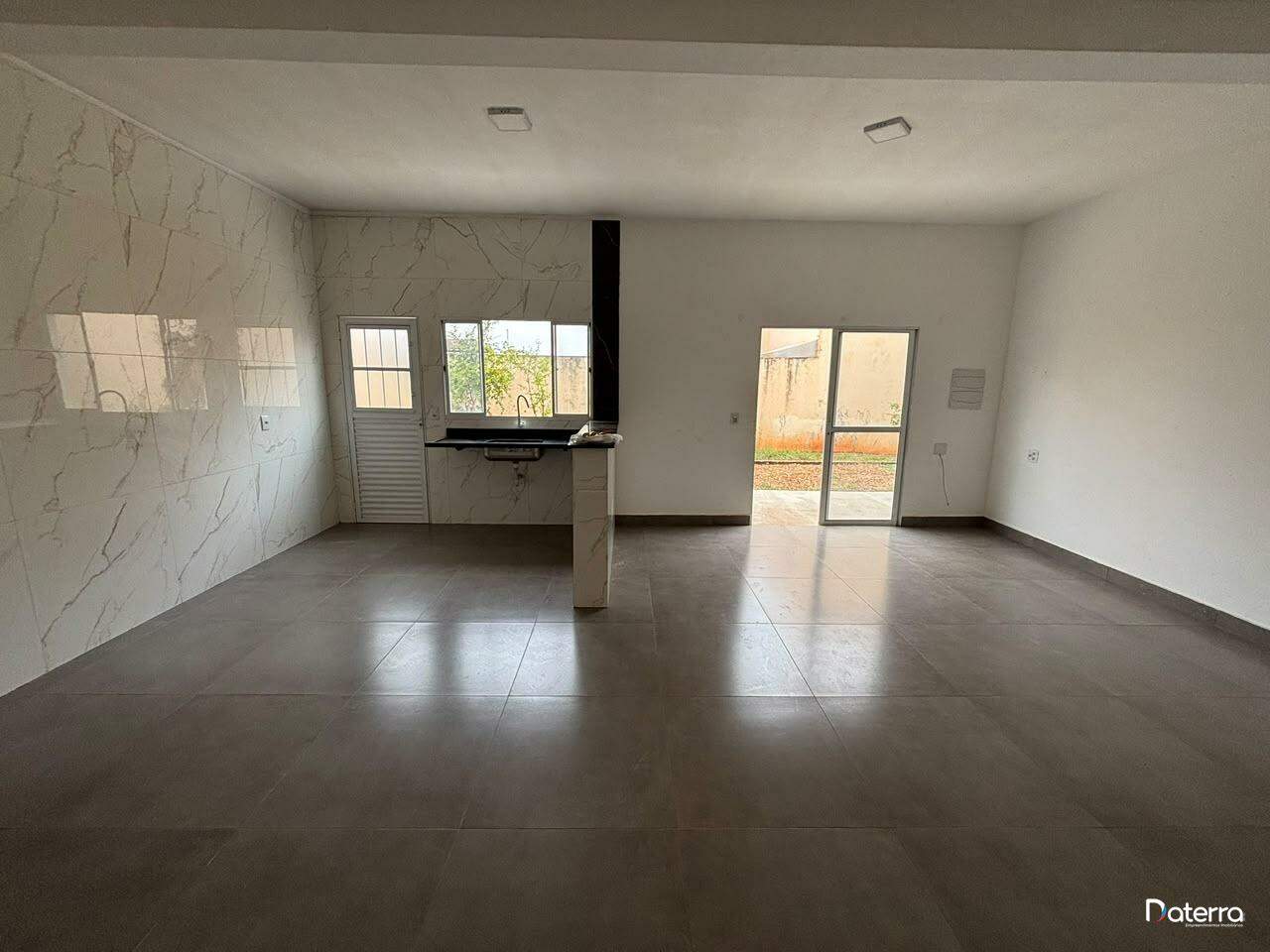 Casa à venda no Jardim dos Ipês I: 
