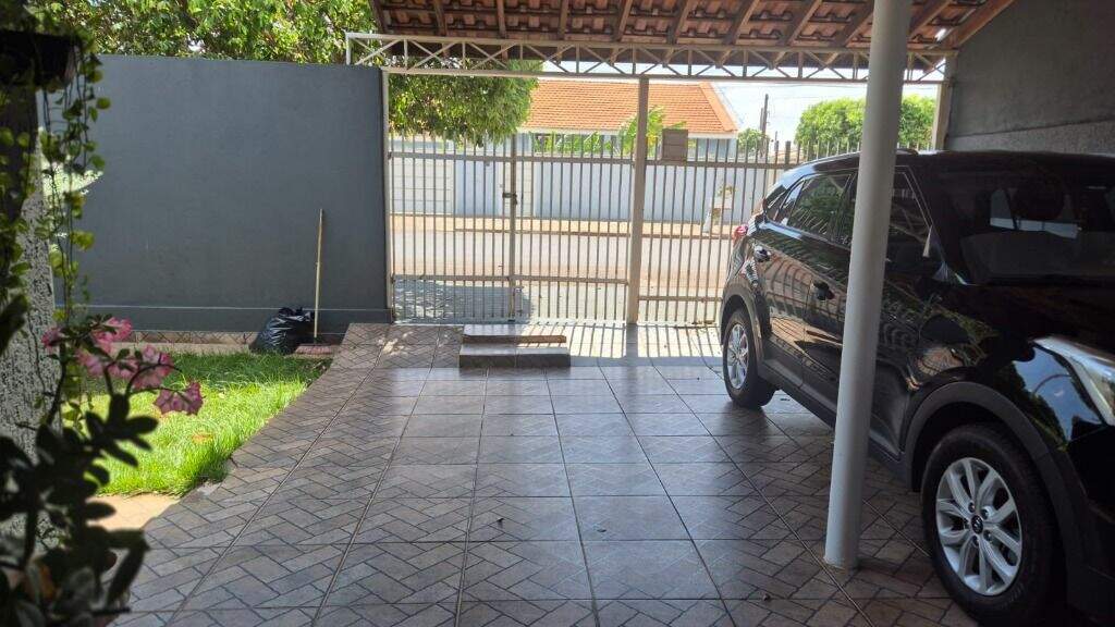 Casa à venda no Santos Dumont: 