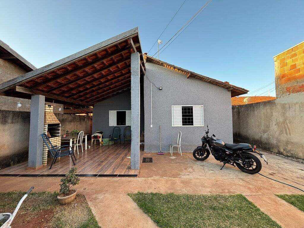 Casa à venda no Jardim Paranapunga: 