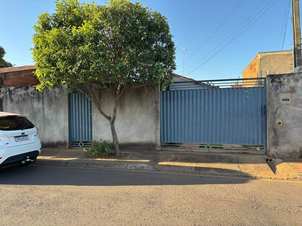 Casa à venda no Jardim Paranapunga: 