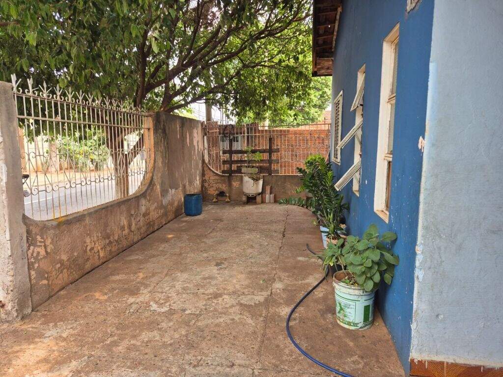 Casa à venda no Jardim Paranapunga: 
