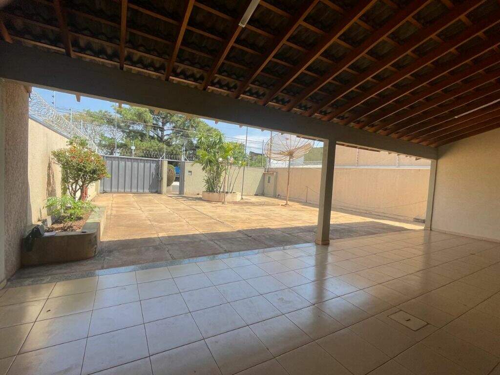 Casa à venda no Santos Dumont: 