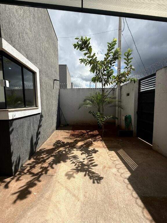 Casa para aluguel no Ipê: 
