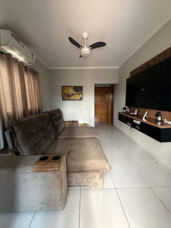 Casa para aluguel no Ipê: 