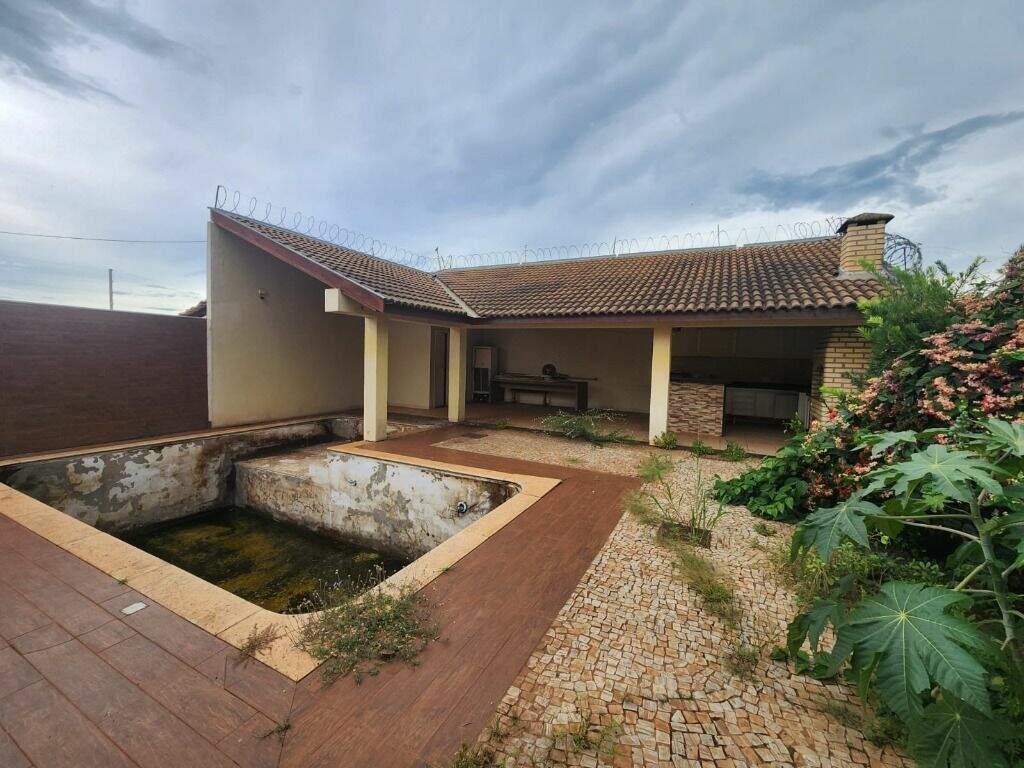 Casa à venda no Jardim Cangalha: 