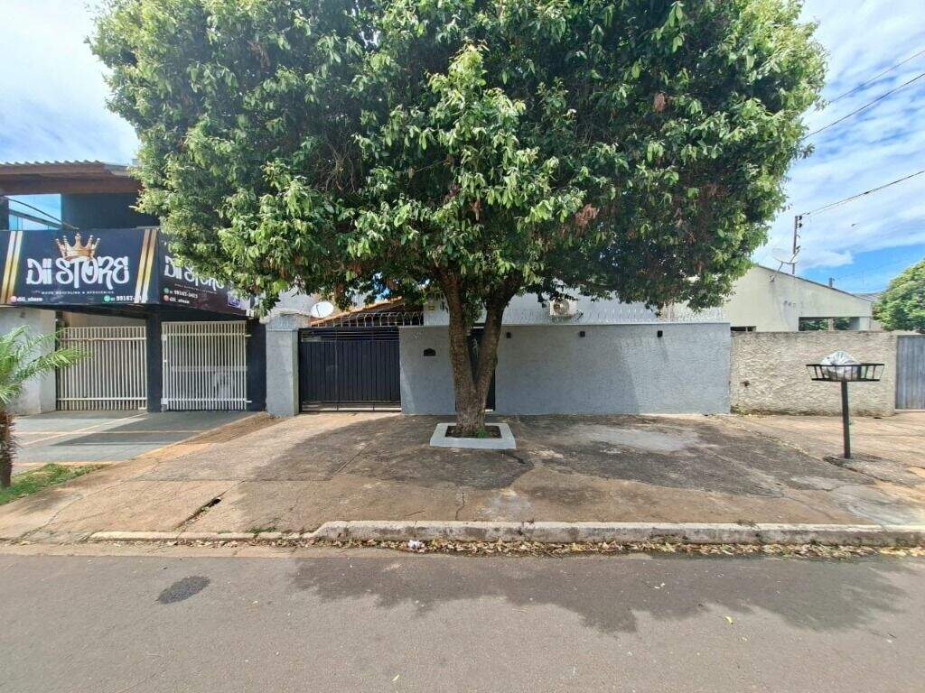 Casa à venda no Interlagos: 