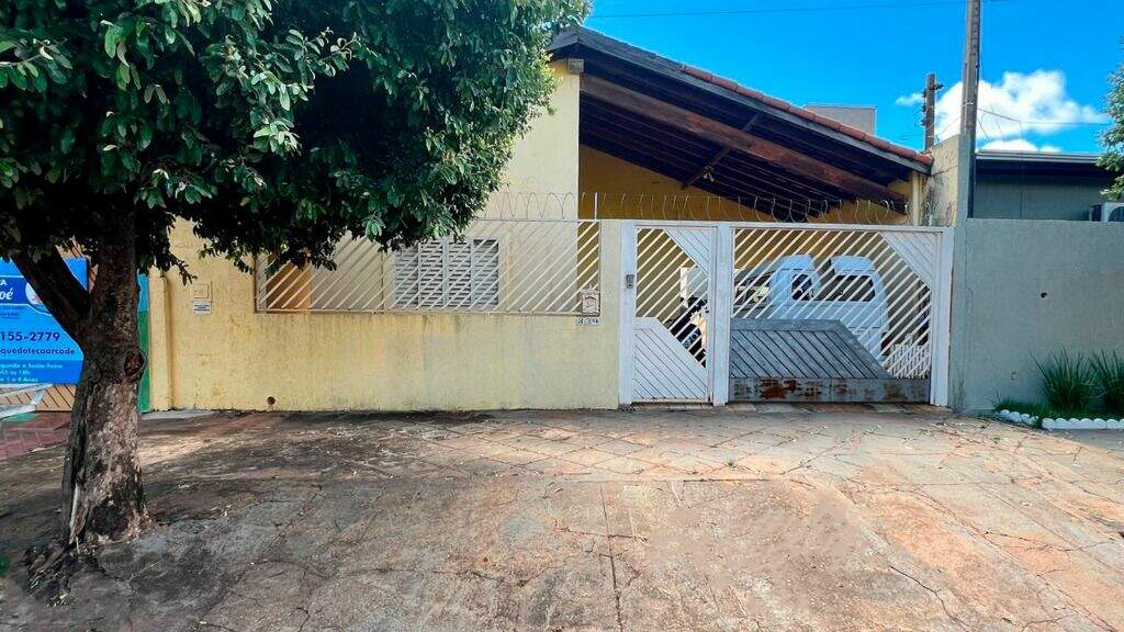Casa à venda no Santos Dumont: 