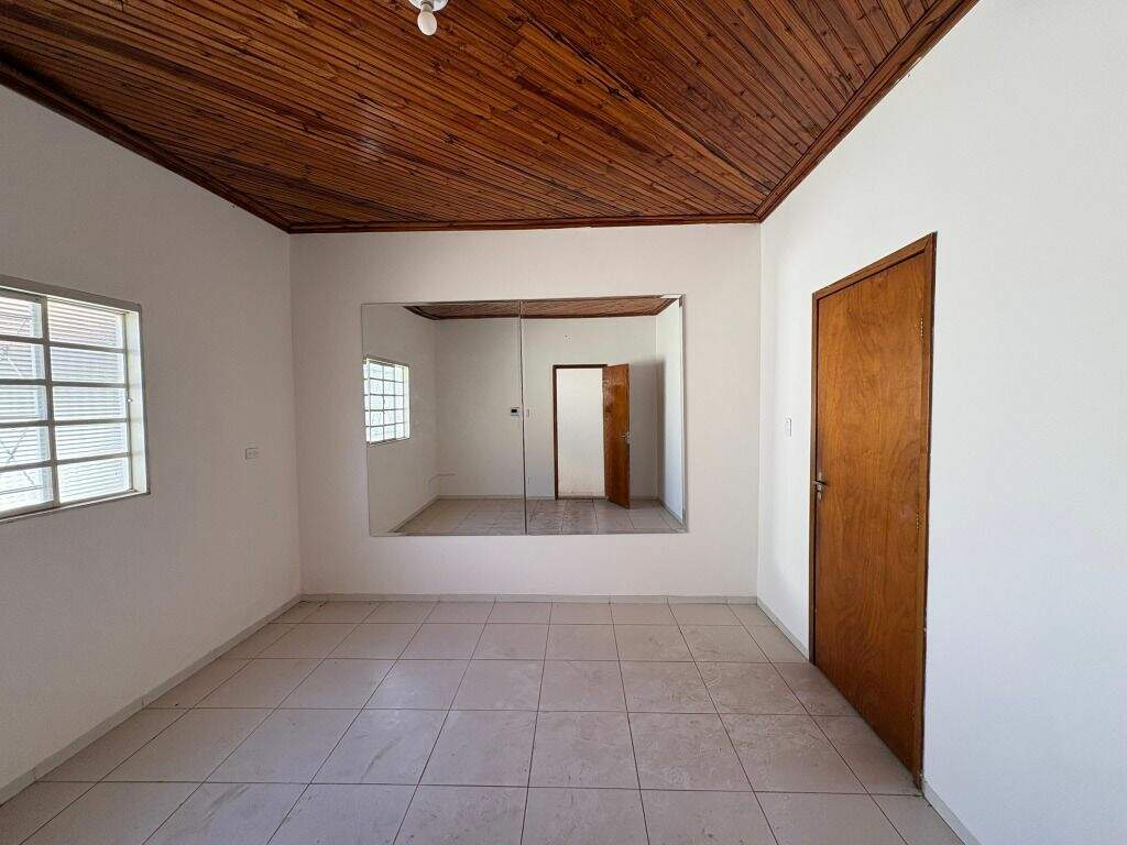 Casa à venda no Centro: 