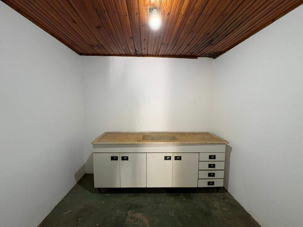 Casa à venda no Centro: 