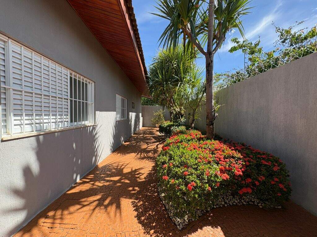 Casa à venda no Centro: 