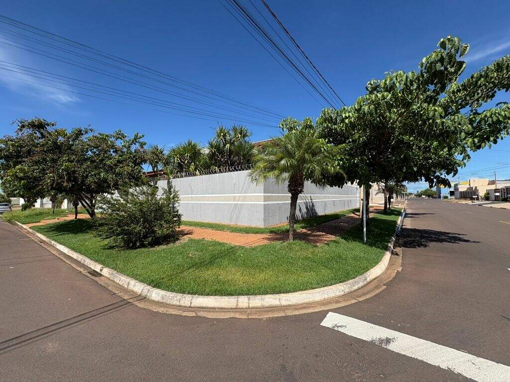 Casa à venda no Centro: 