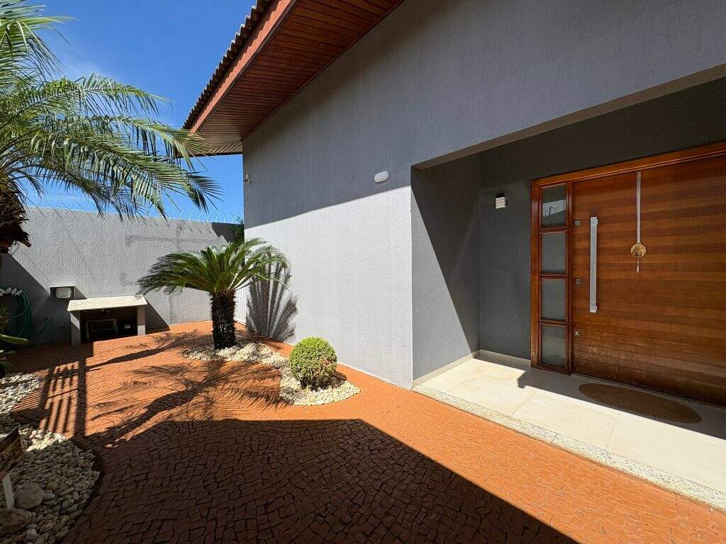 Casa à venda no Centro: 
