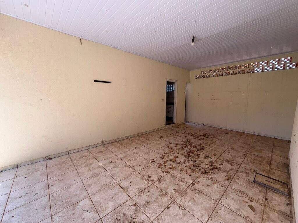Casa à venda no Jardim Novo Aeroporto: 