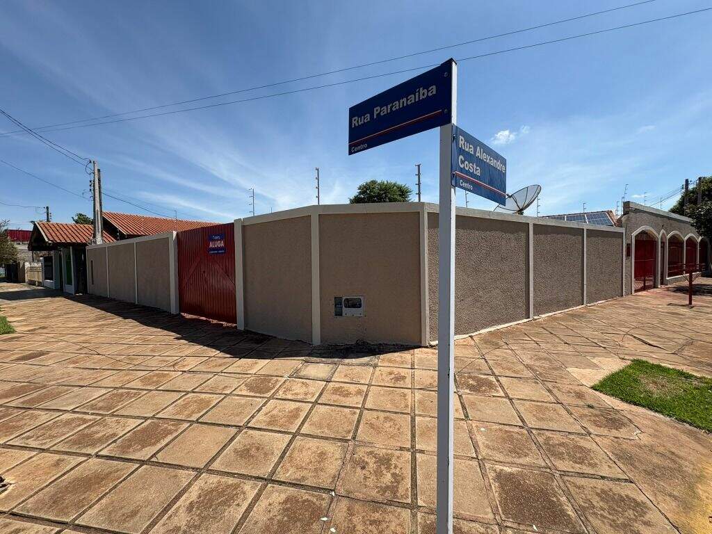 Casa para aluguel no Interlagos: 