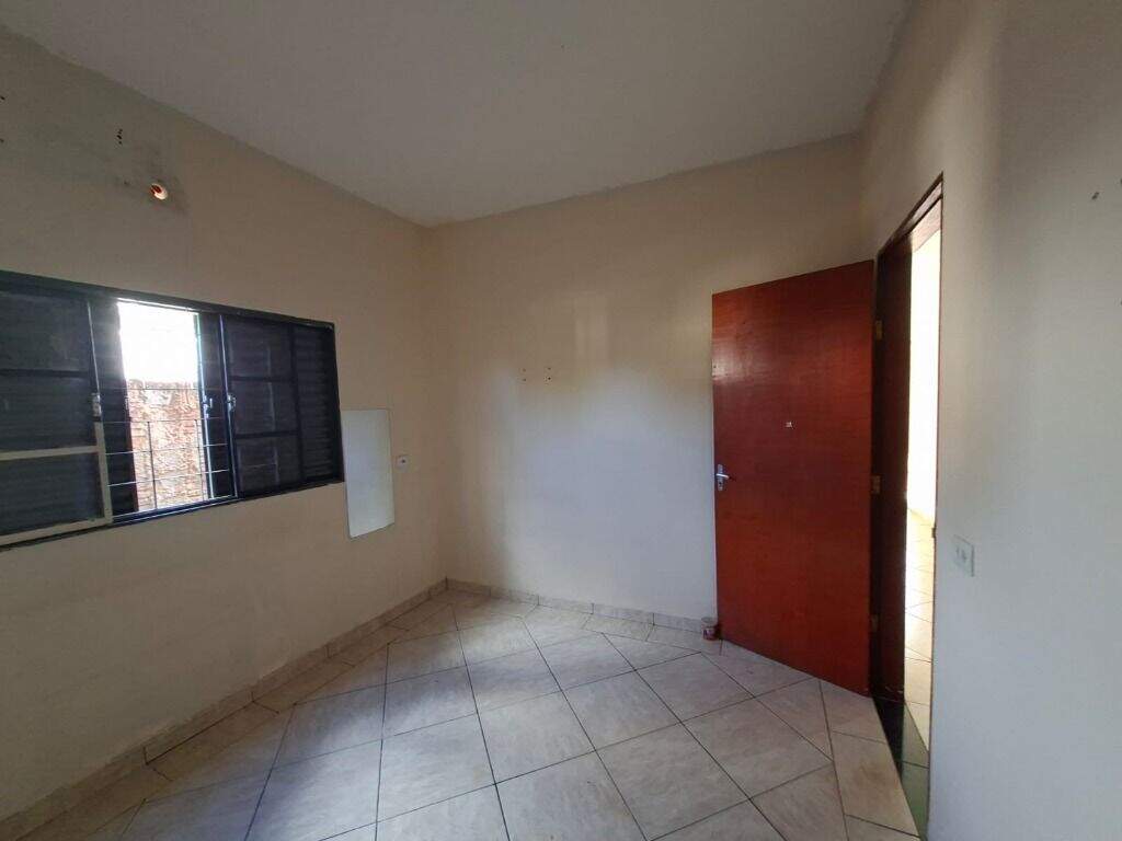 Casa à venda no Jardim Carandá: 