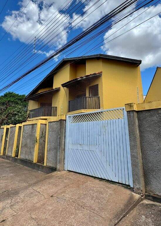 Casa à venda no Interlagos: 