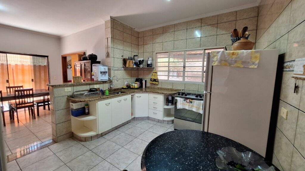 Casa à venda no Jardim Cangalha: 