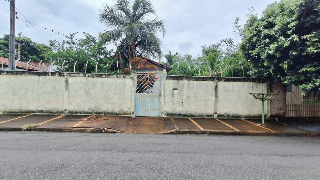 Casa à venda no Jardim Das Orquídeas: 