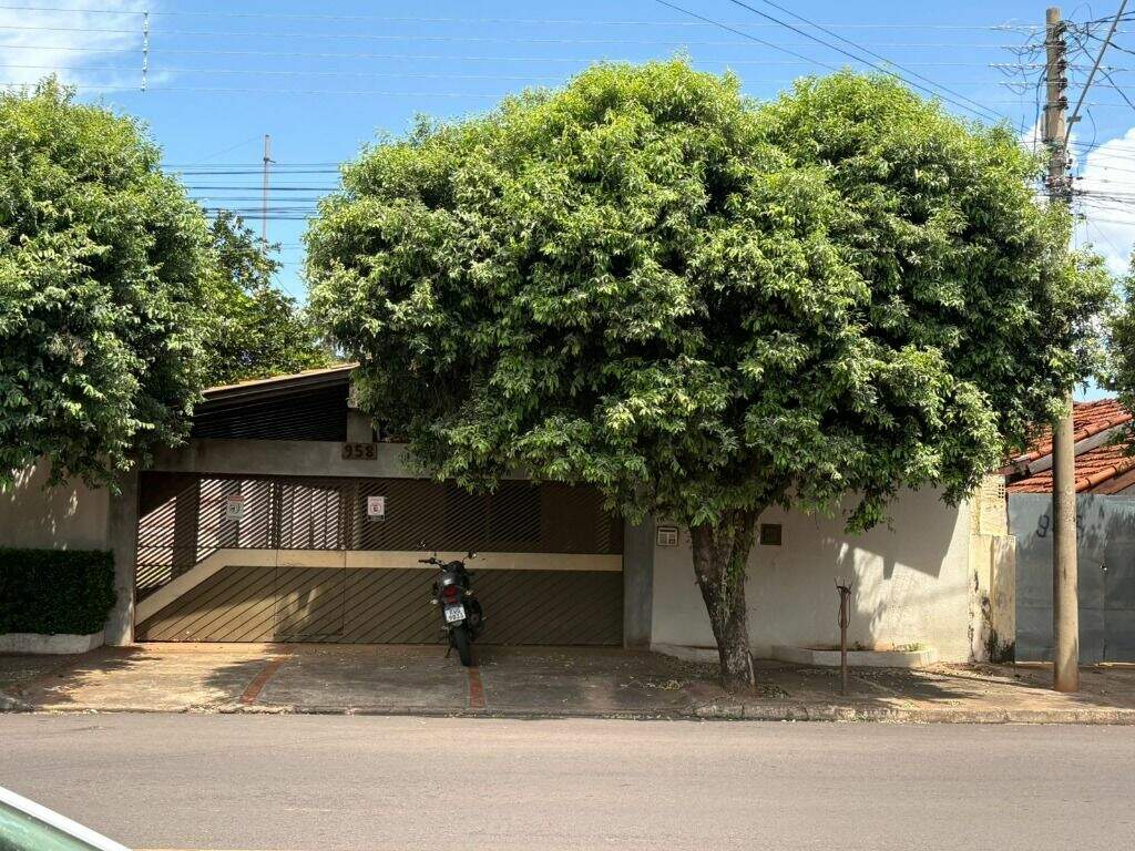 Casa à venda no Jardim Cangalha: 