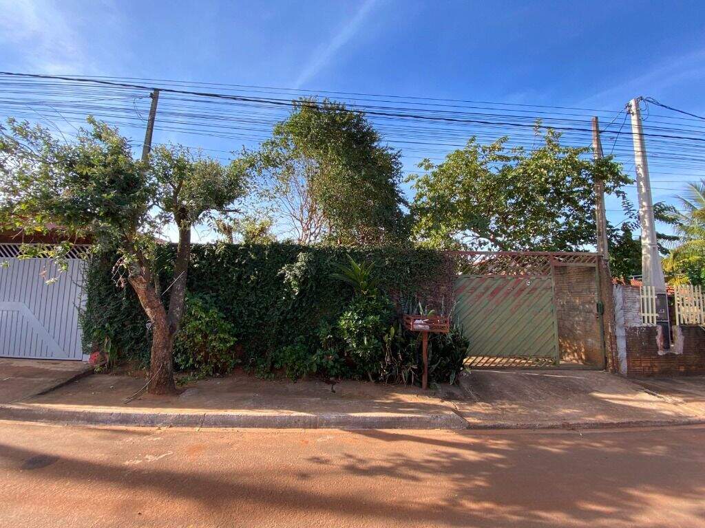 Casa à venda no Jardim Esperança: 